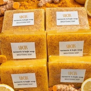 Socus-Turmeric & Kojic Brightening Hand Soap - Yellow
